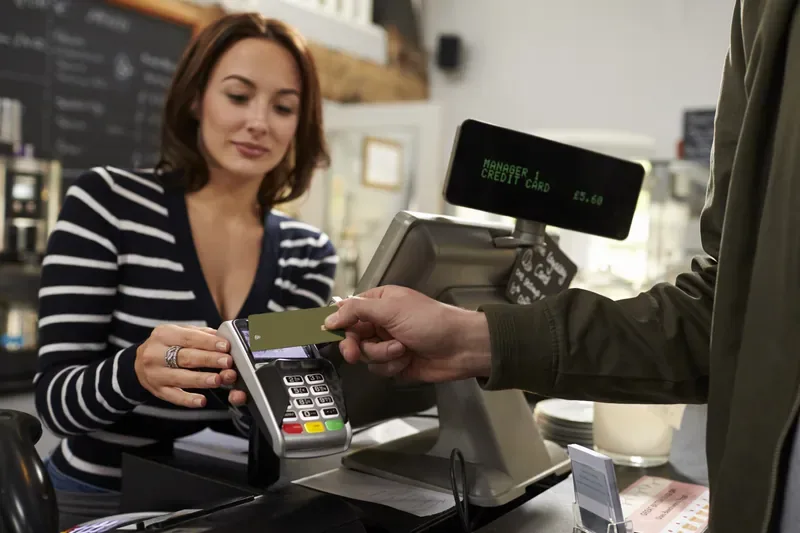 Cash registers with QR codes: deadline of 1 November 2026 for companies in Romania
