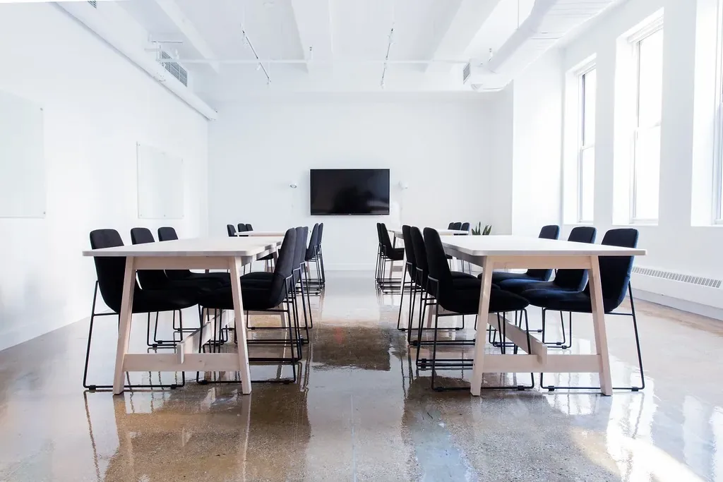 European Startup and Scaleup Hubs: 20 mil. € pe rețea de hub-uri deep-tech, termen 5 ianuarie 2027