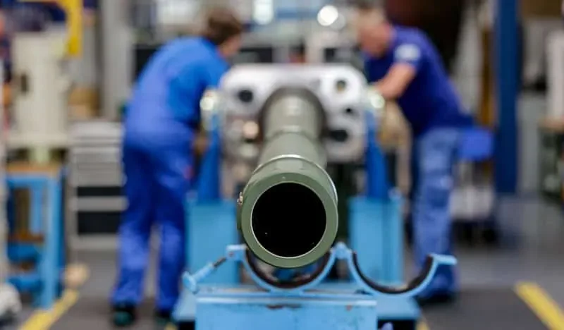 Investiții Strategice în Industria de Apărare: Cum Pot Antreprenorii Să Acceseze Fonduri Europene de 16,68 Miliarde Euro