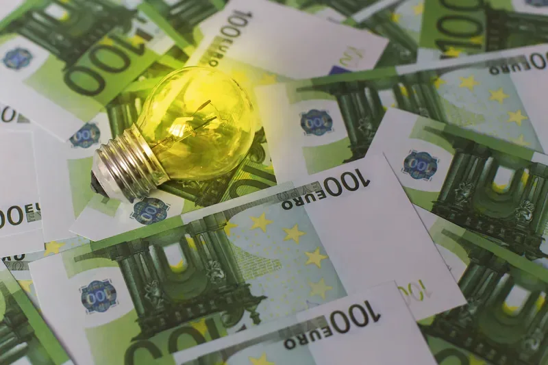 Modificări esențiale în fondurile europene: creșterea pragului pentru activele fixe și impactul regional