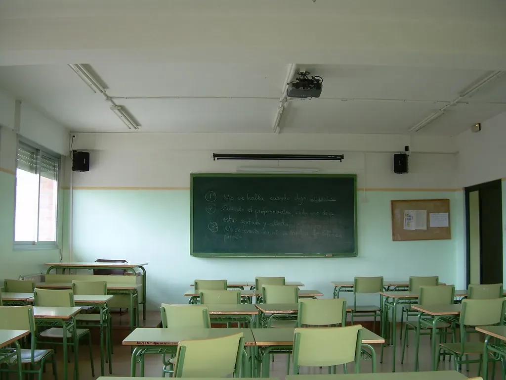 PEO Școli pentru viitor – ITI Valea Jiului: ghid în consultare până pe 30 octombrie